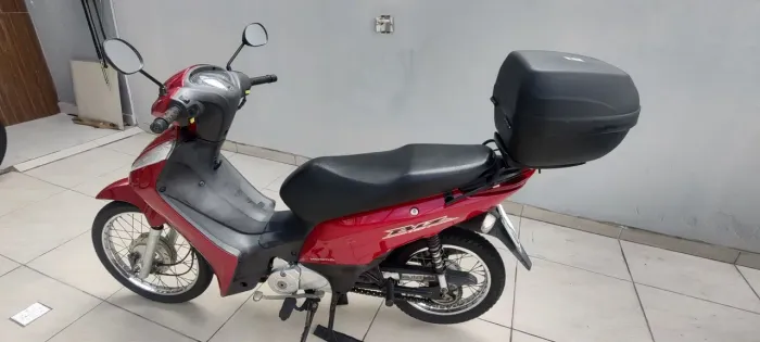 BIZ 110 cc 2017 ES COM BAÚ NOVO.