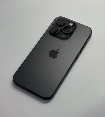iPhone 15 pro preto 128gb 6 meses garantia