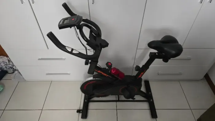 Bicicleta Ergométrica KNakasaki Spinning Silenciosa