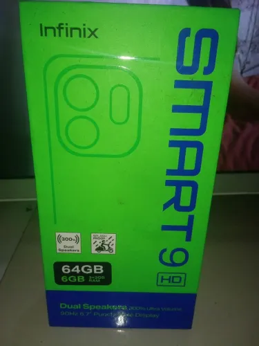 Celular infinix 64 gb HD resistente a água 275 pois a tela está quebrada.