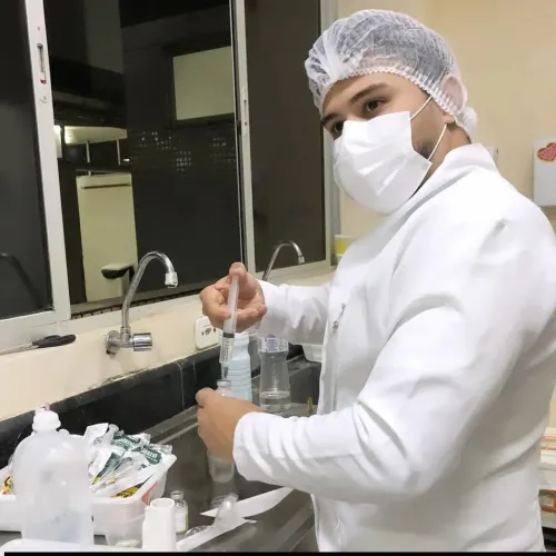 Acompanhante (cuidador) hospitalar e a domicíliar