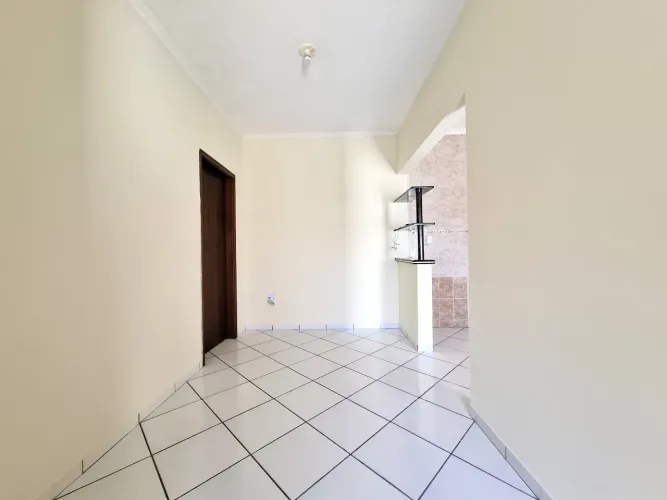 Casa 1 quarto à venda no Jardim das Palmeiras com 90 m² de área interna