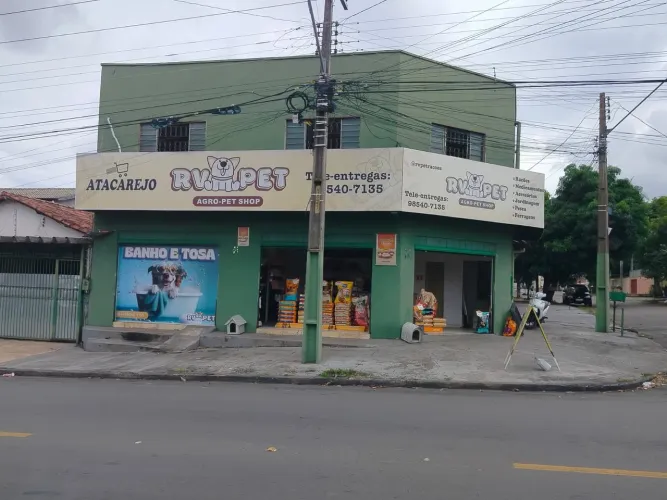Pet shop com banho e tosa