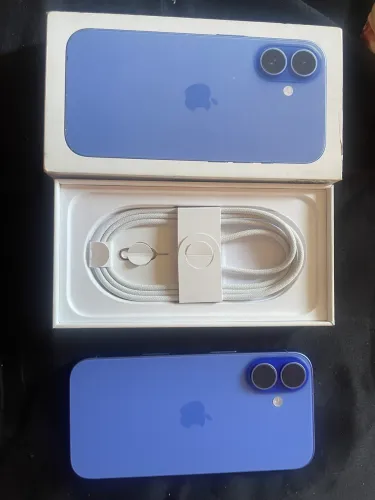 iPhone 16 128GB
