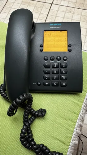 Telefone