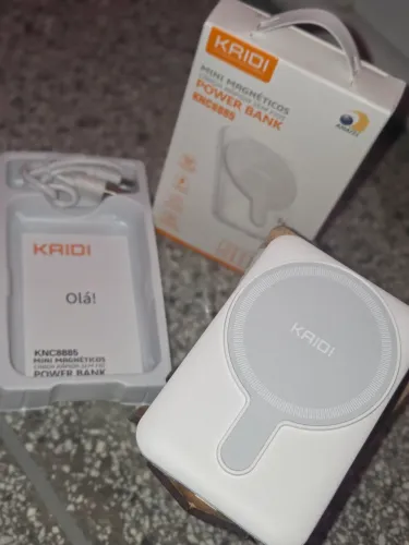 Power Bank / Carregador Portátil Magnético - Novo