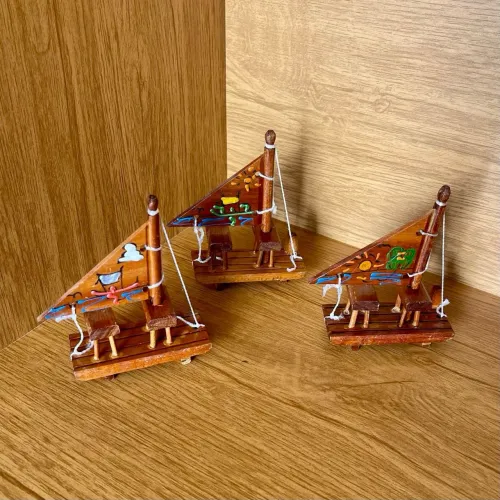 Miniaturas de Jangada em Madeira (3 peças)