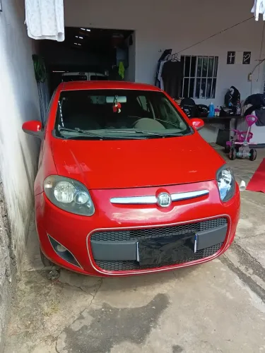 Fiat Palio Attractive 1.0 EVO Fire Flex 8V 5P 2013