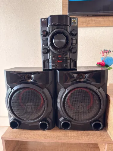 Mini System LG Bluetooth USB?