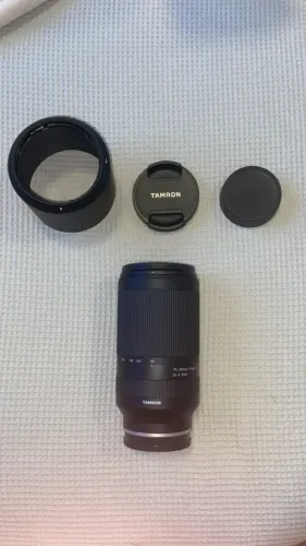 Lente Tamron 70-300mm f/4.5-6.3 Sony E ? Perfeito Estado, Na Caixa!