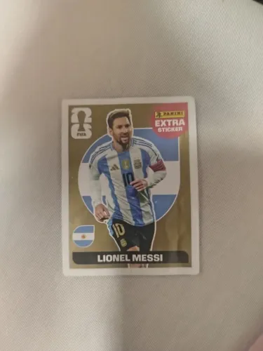 Lionel Messi - Panini Extra Sticker Gold - Copa do Mundo FIFA 2026 - Original.