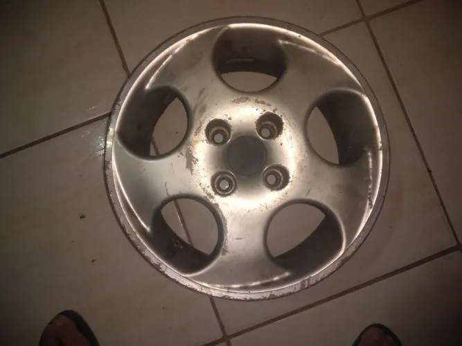 Rodas liga leve 