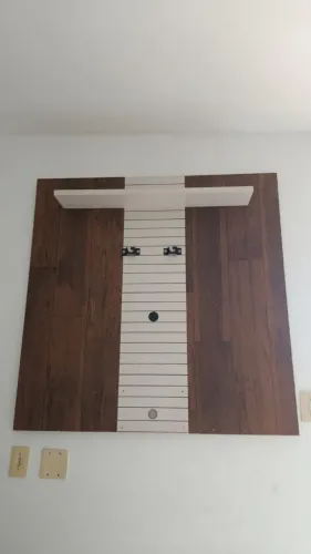 Painel de tv + suporte de tv 1,20 alt 1,20 larg