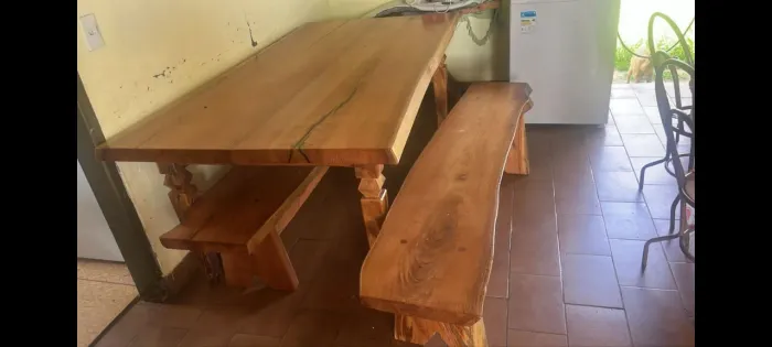 Mesa de madeira 