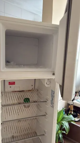 VENDO GELADEIRA USADA