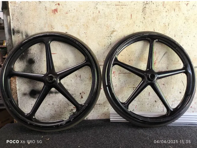 Rodas para cadeira de rodas 