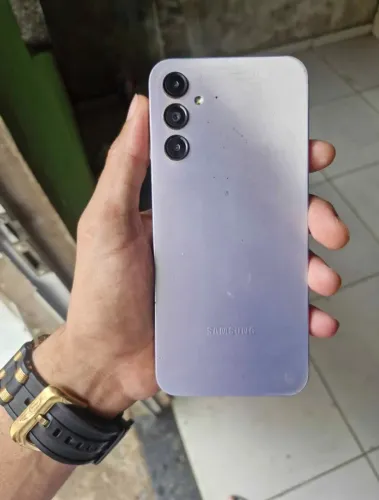 Samsung A14/128 450 reais