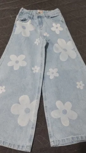 Calça jeans menina