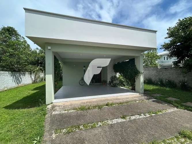 Casa 5 dormitórios sendo 4 suítes Ribeirão da Ilha
