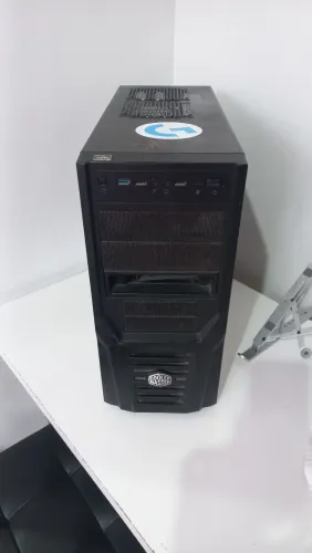 Gabinete PC gamer 