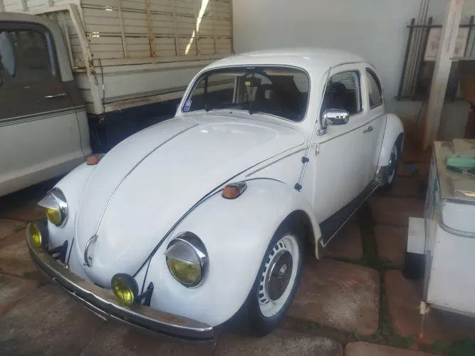 Fusca branco 