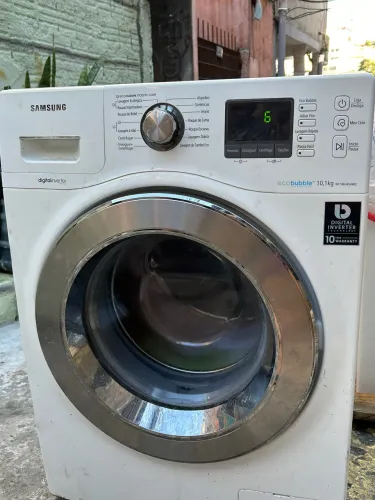 Vende-se máquina de lavar
