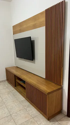 Painel de Tv + Home Madeira