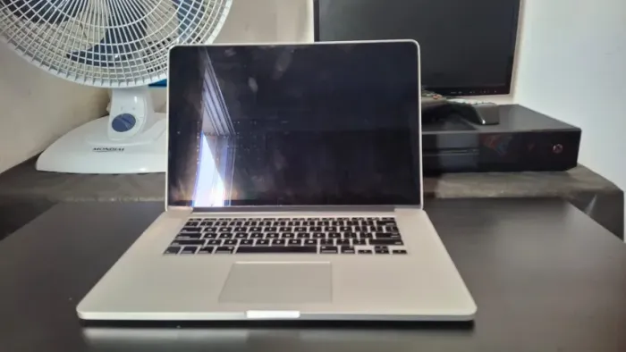 MacBook Pro 15 Retina (início 2013) Core i7 - 16GB RAM - 768GB SSD