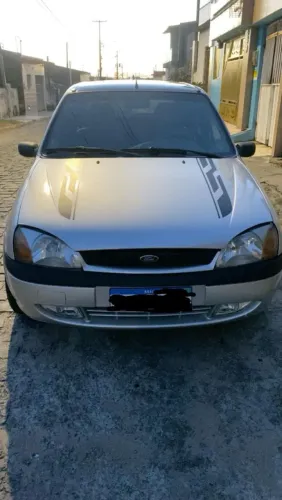 Ford Fiesta GL Class 1.0i 5P 2000