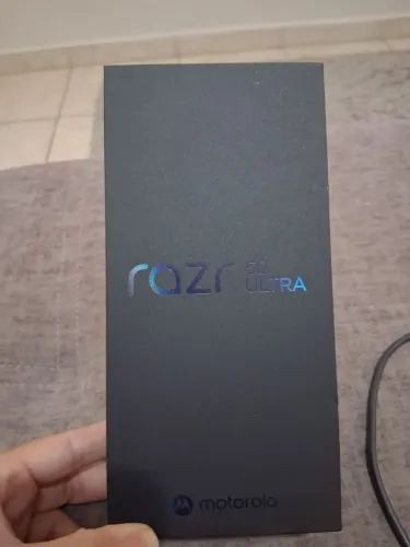 Motorola razr 50 ultra 512GB