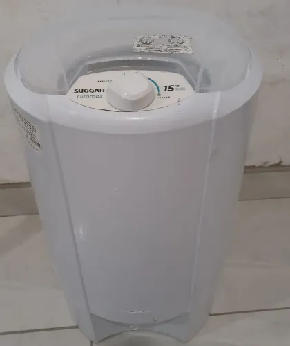 Vendo centrífuga Suggar 15kg funcionando perfeitamente