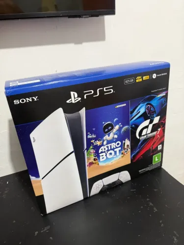PS5 slim mídia digital 825GB