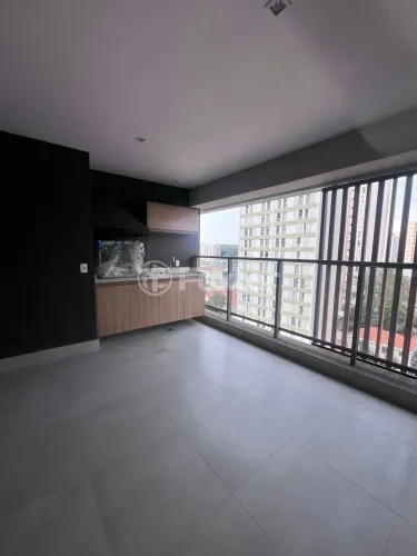 Apartamento à venda Rua Andréa Paulinetti, Jardim das Acácias - São Paulo