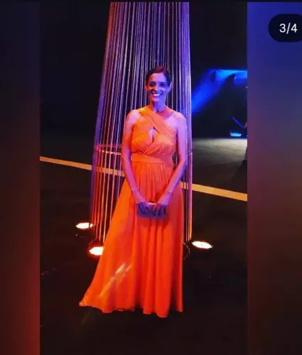 Vestido de festa Laranja ?
