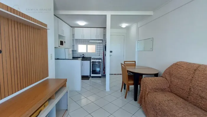 Apartamento 2 quartos com suíte mobiliado em Ponta Negra