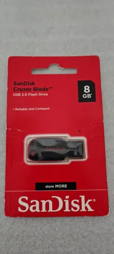 PEN DRIVE SANDISK 8GB NOVO LACRADO