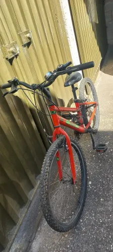 Bicicleta aro 24, 18 marchas