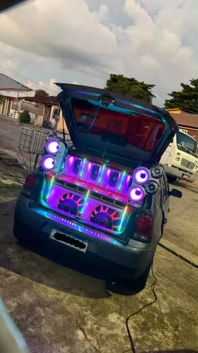 Som automotivo de qualidade