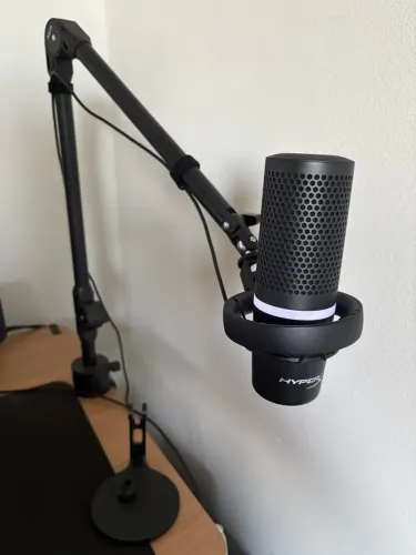 Microfone Hyperx Duocast + Braço Articulado