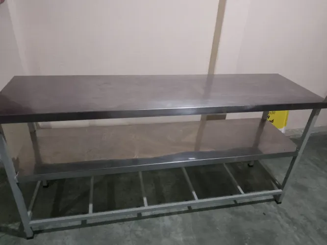 Vende se mesa de inox industrial