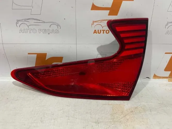Lanterna Direita Tampa Hyundai Hb20 2020 A 2022 Original (Usado) - 13655