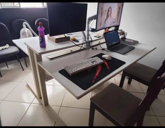 Mesa de Escritório - Ilha