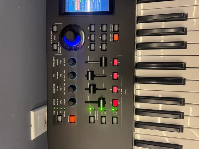 Yamaha MODX 7+