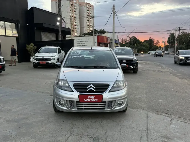 Citroen C3 Exclusive 1.4 Flex 8V 5P 2012