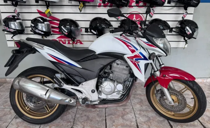 CB 300 R Tricolor Ano 2015