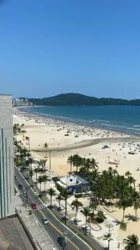 Apartamento para locação no Bairro Guilhermina em Praia Grande. Excelente imóvel com vista
