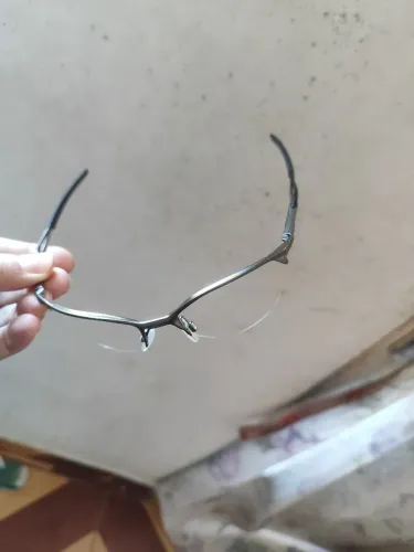 Armação Oakley wire tap 2.0