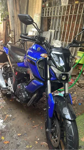 Moto 2023 fz15
