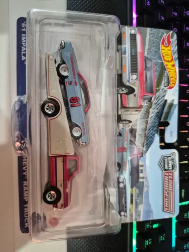 Hot wheels team transport impala