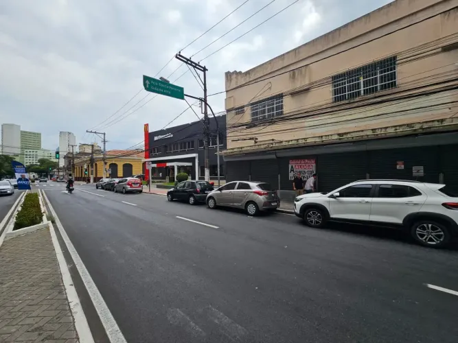 Imóvel para aluguel tem 1463 metros quadrados em Centro - Vitória - ES